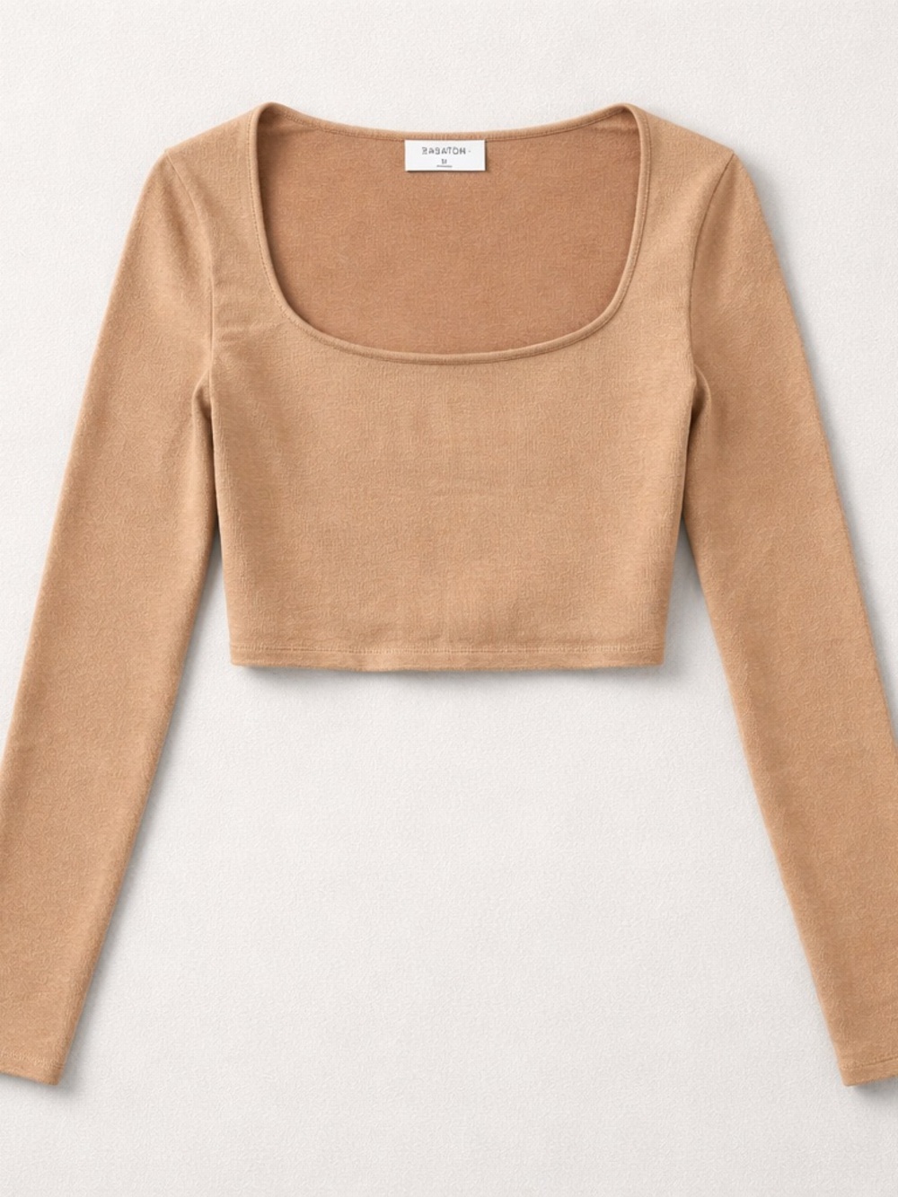 Babaton Aritzia Tan Square Neck Long Sleeve Cropped Knit Top‎ Minimalist 90’s M